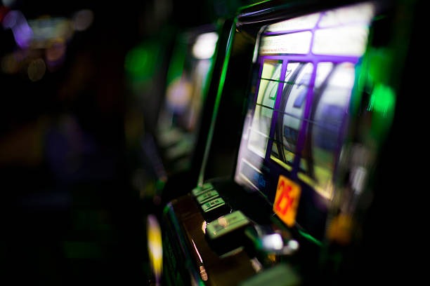 Big Bass Bonanza slot game interface on ilhamtoto showing reels and payline structure